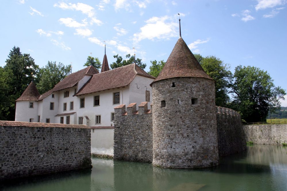 hallwyl-water-castle