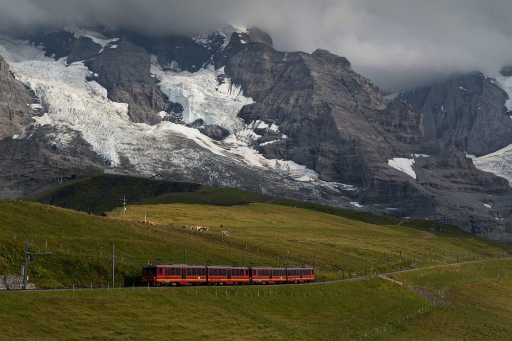Scenic & Comfortable: Best Swiss Scenic Trains