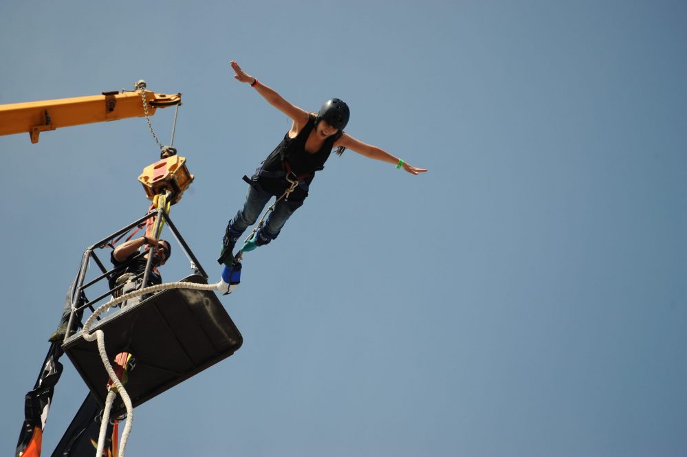 grindelwald-canyon-swing