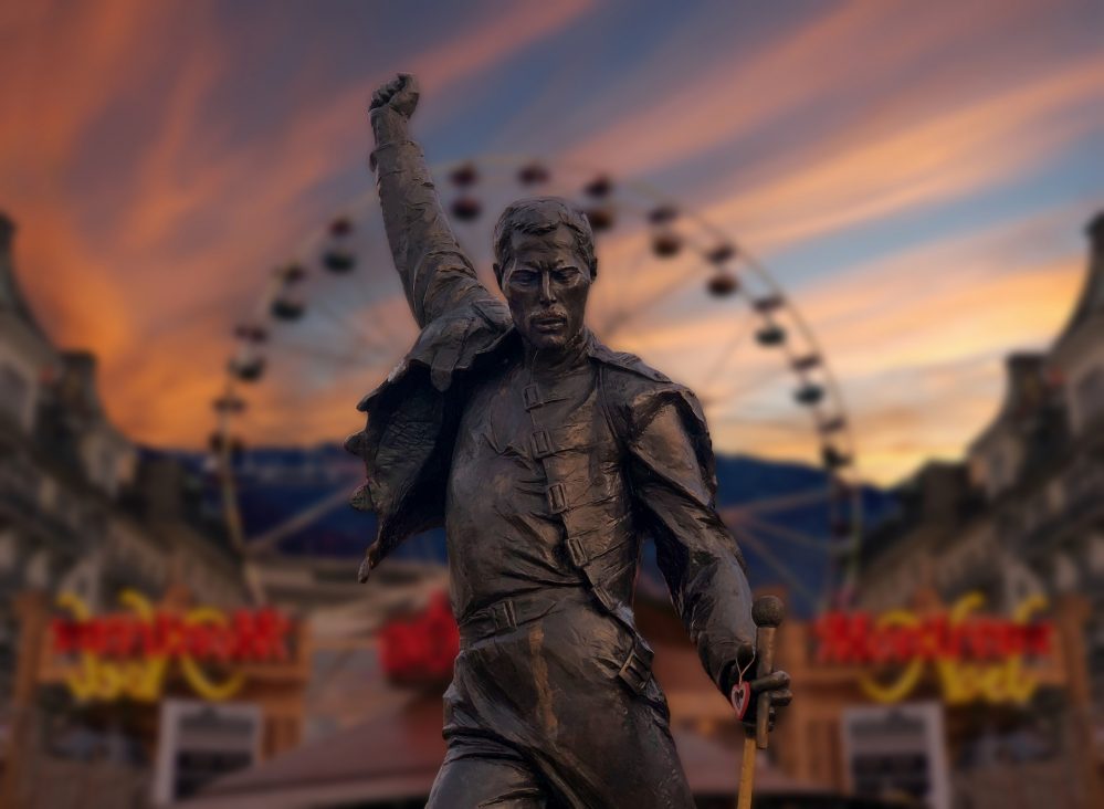 freddie-mercury-statue