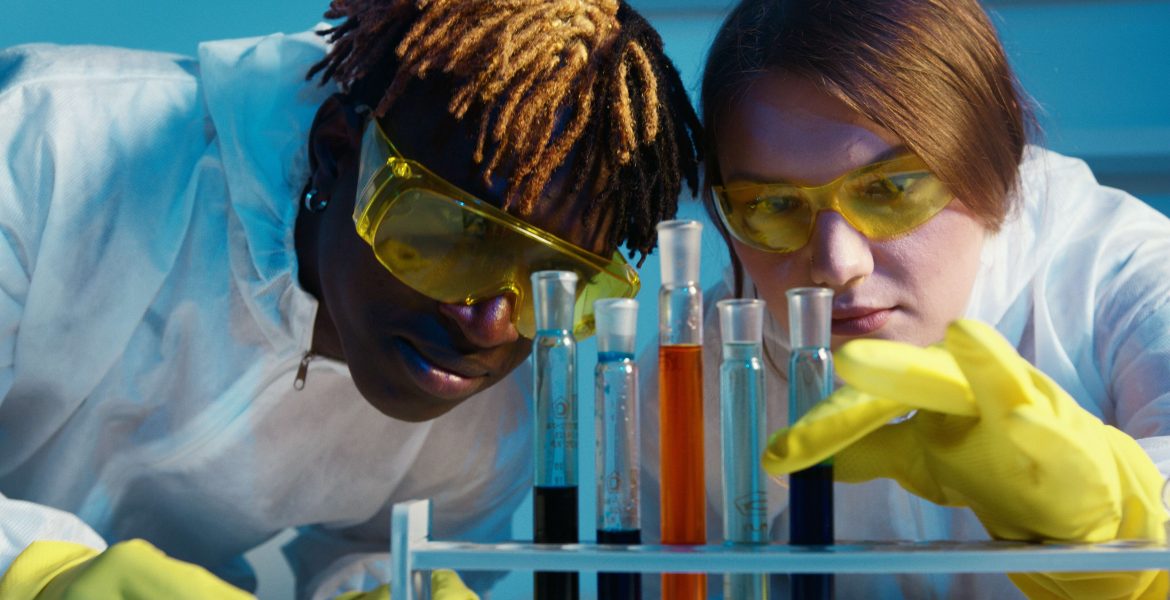 What-Masters-Degree-Can-I-Get-With-a-Bachelor-In-Biology