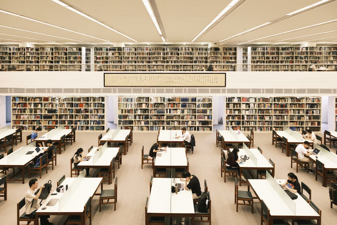5 Best MBA Programs in Massachusetts for Professionals Building Leadership and Business Skills